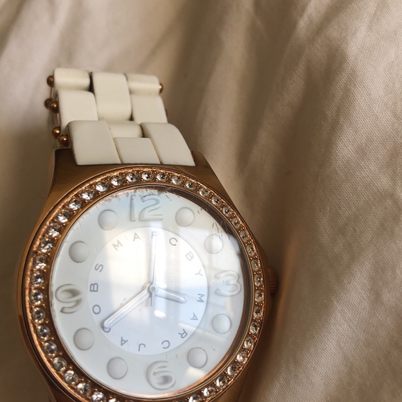 Marc by Marc Jacobs Rose Gold & White Watch main image 4